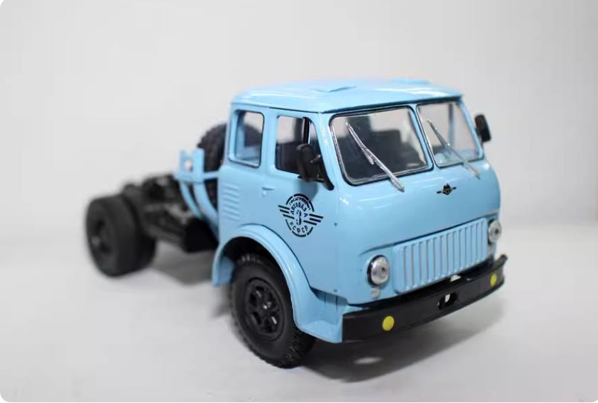 Nuevo Modelo a Escala 1/43 de  - Vintage Collectible Trucks reseña y precio
