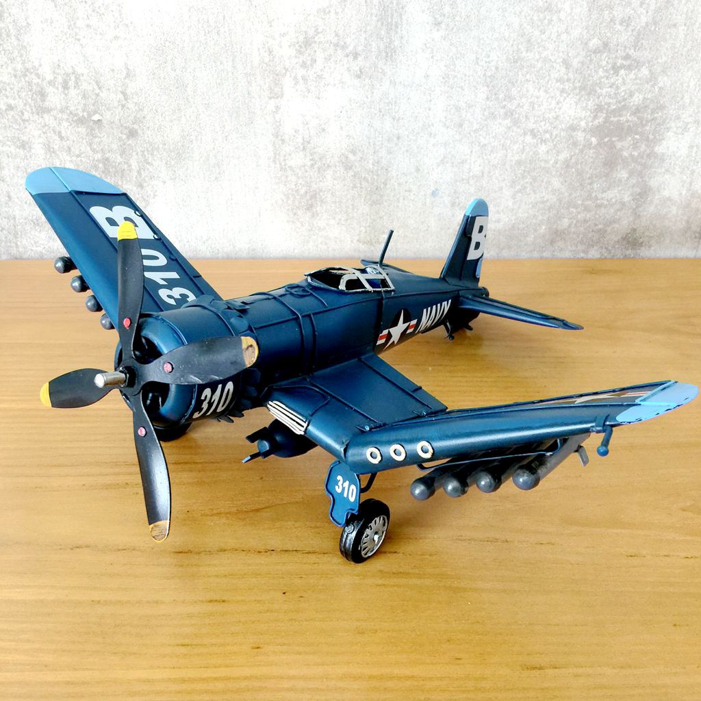 Modelo de avión de estaño de h - Vintage Collectible Tins reseña y precio