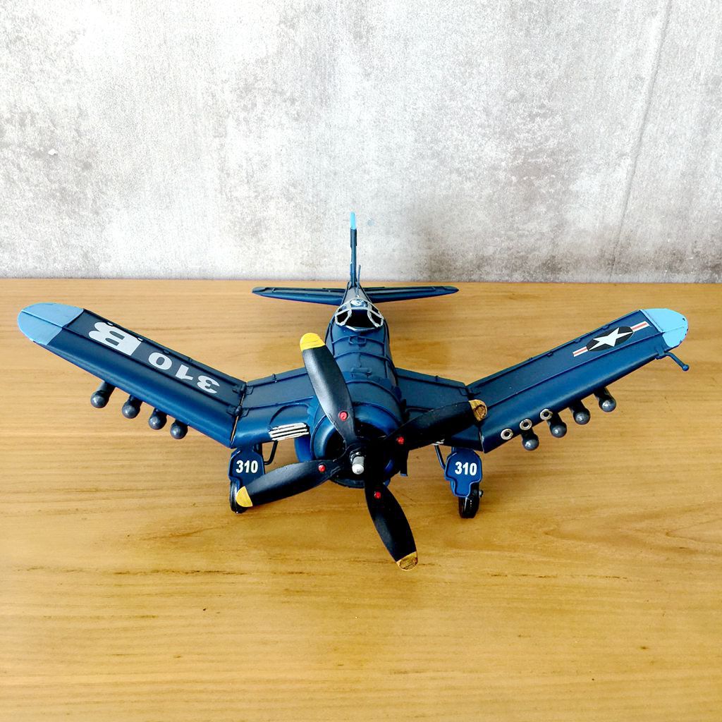 Modelo de avión de estaño de h - Vintage Collectible Tins reseña y precio