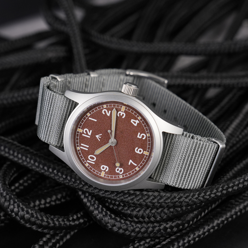 Reloj Militado ML12B para homb - Vintage Watch Collecting reseña y precio
